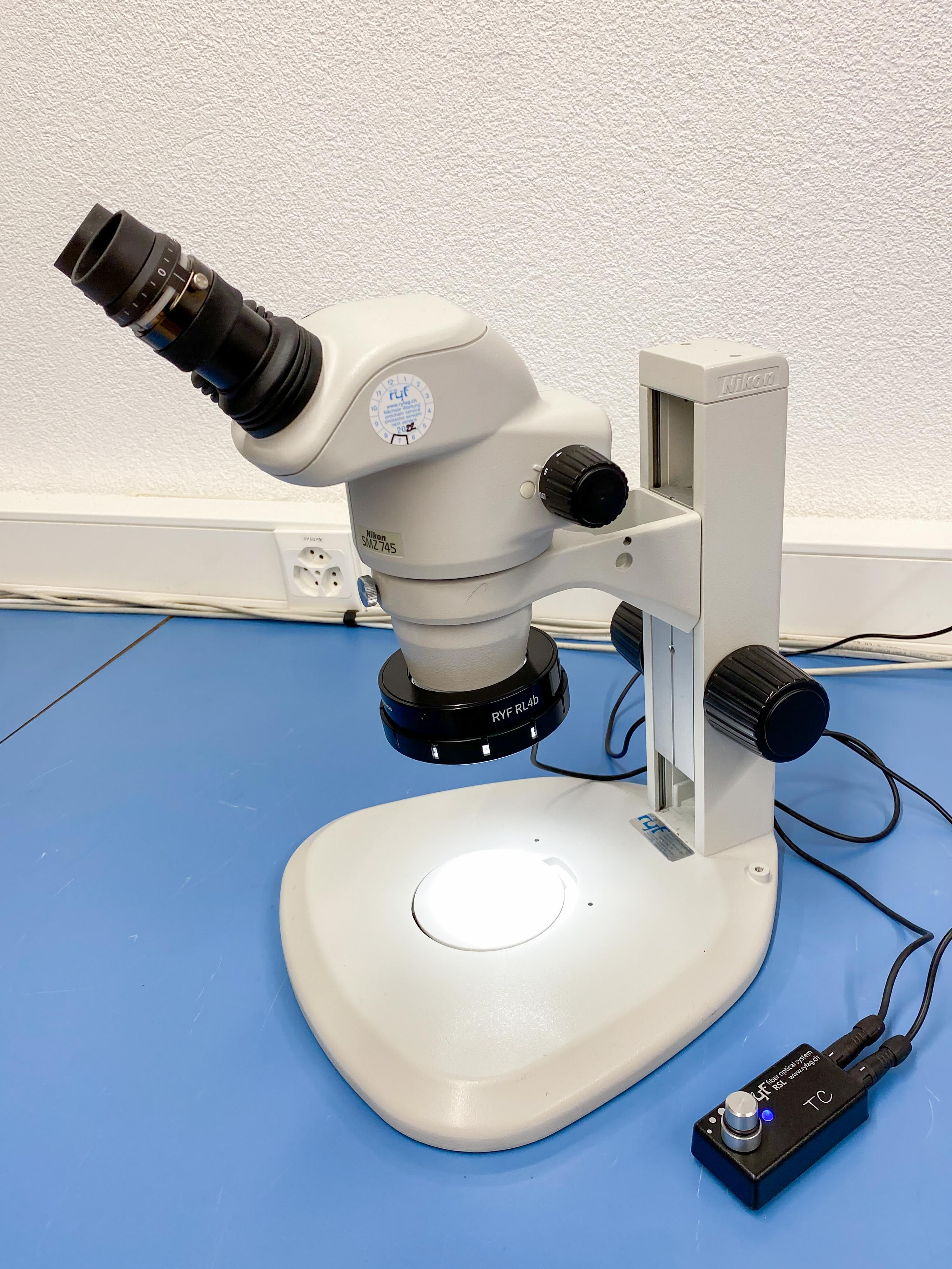 Zoom Stereomikroskop Nikon SMZ745